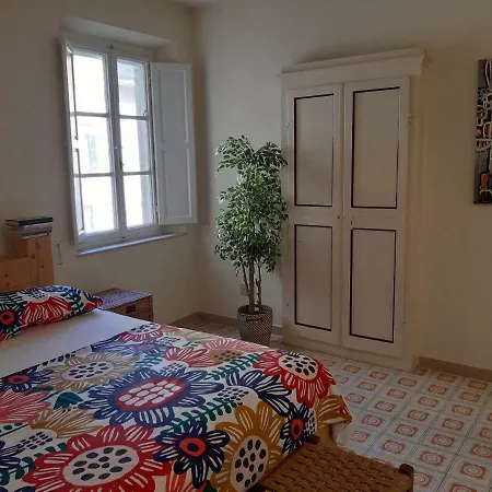 Francesca House * بيزا